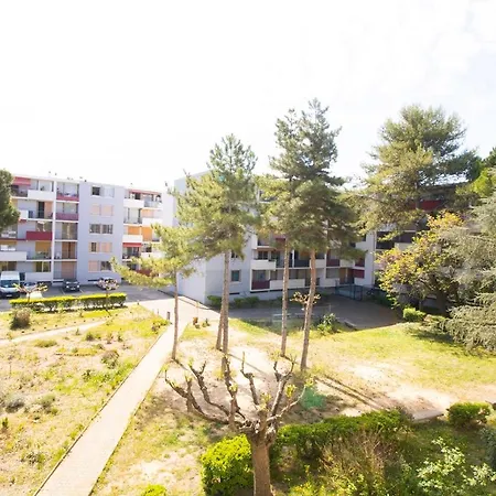 005- 6 Chambres, Tramway, Parking,clim *