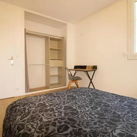 Apartament 005- 6 Chambres, Tramway, Parking,clim *